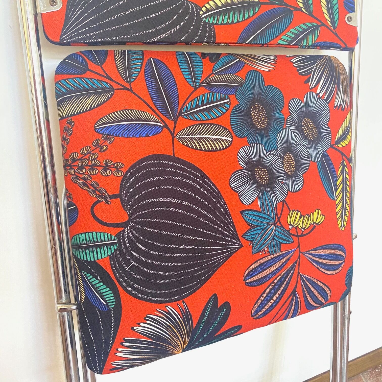 Vintage upcycling folding chair