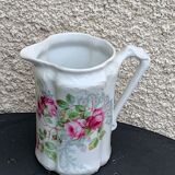 Porcelain milk pot pattern of ancient roses