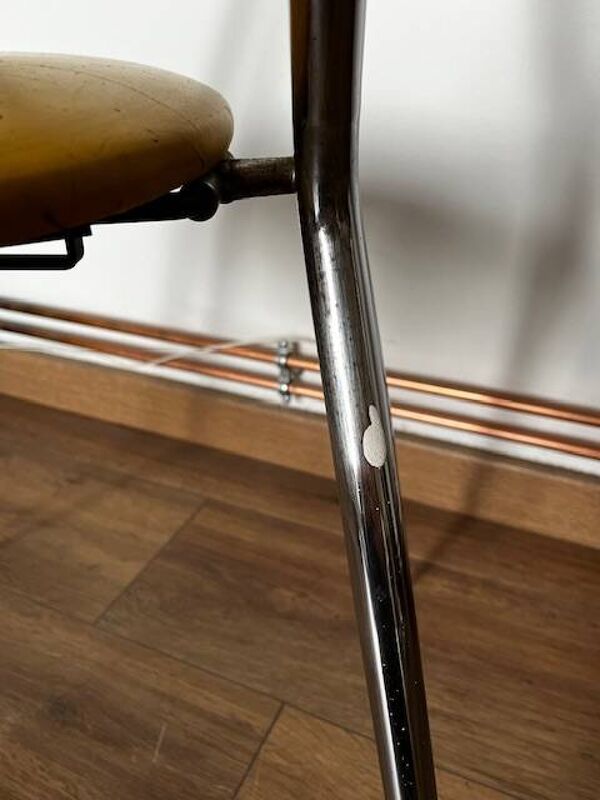 Chaise yamakado, chrome et skaï jaune