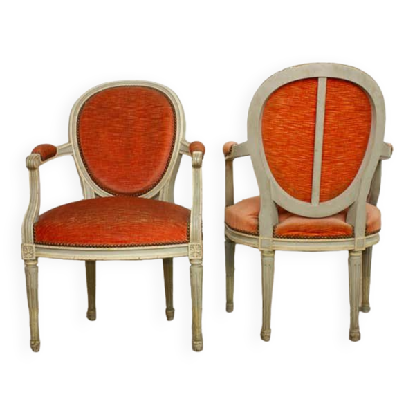 Paire de fauteuils médaillons de style Louis XVI en velours orange- vers 1950