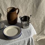 Set consisting of 6 beige flat plates with a blue rim + 3 deep plates.