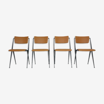 Wim Rietveld Set Of 4 Pyramide Chairs For De Cirkel, 1966 Netherlands