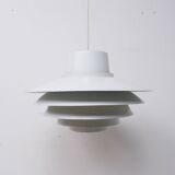 Verona hanging lamp white by Sven Middelboe