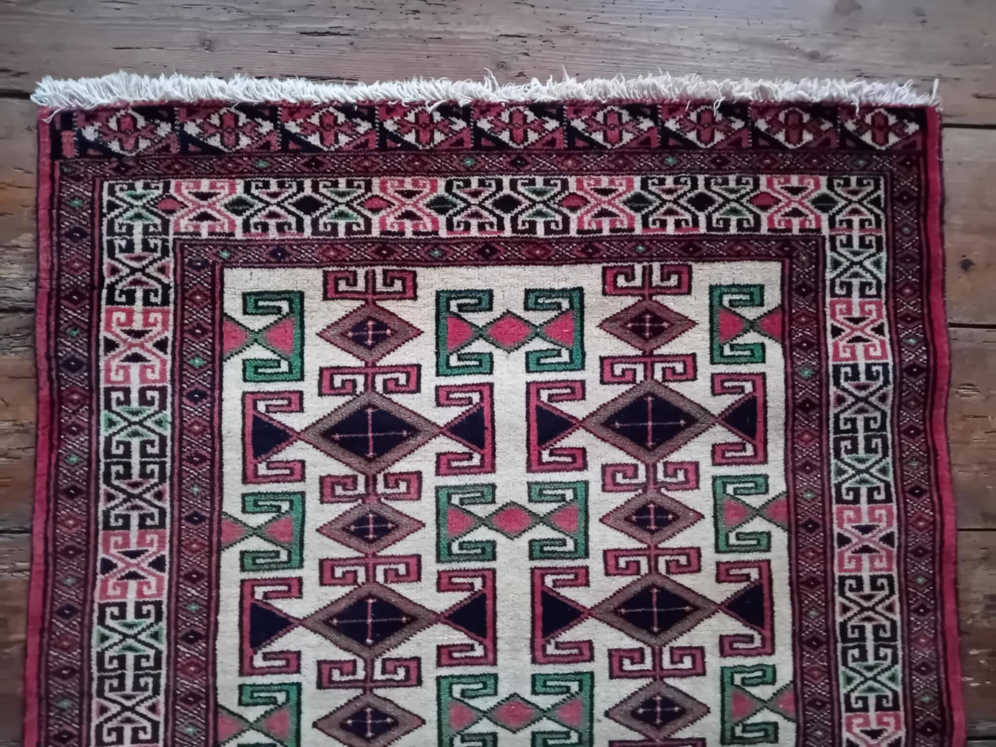 Handmade Persian Beluch rug 80x60cm