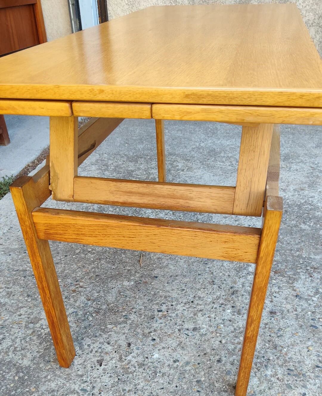 Modular vintage Scandinavian dining table in oak, 1970s.