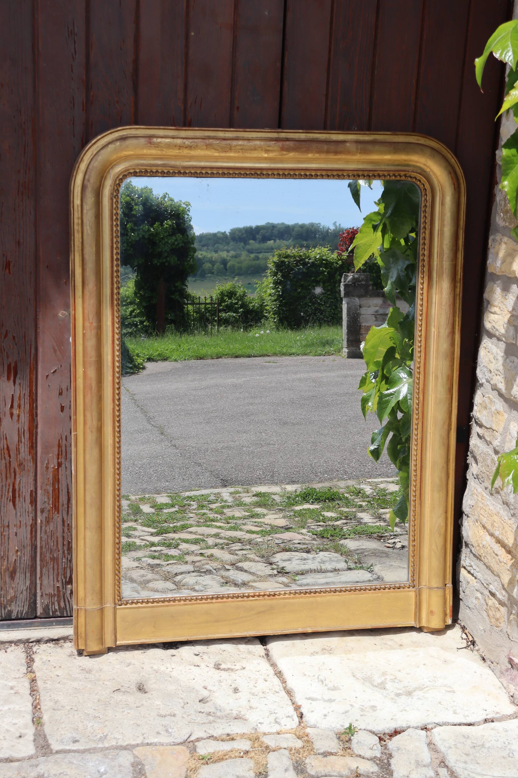 Miroir doré de style Louis Philippe