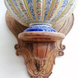 Wall fountain in Quimper earthenware