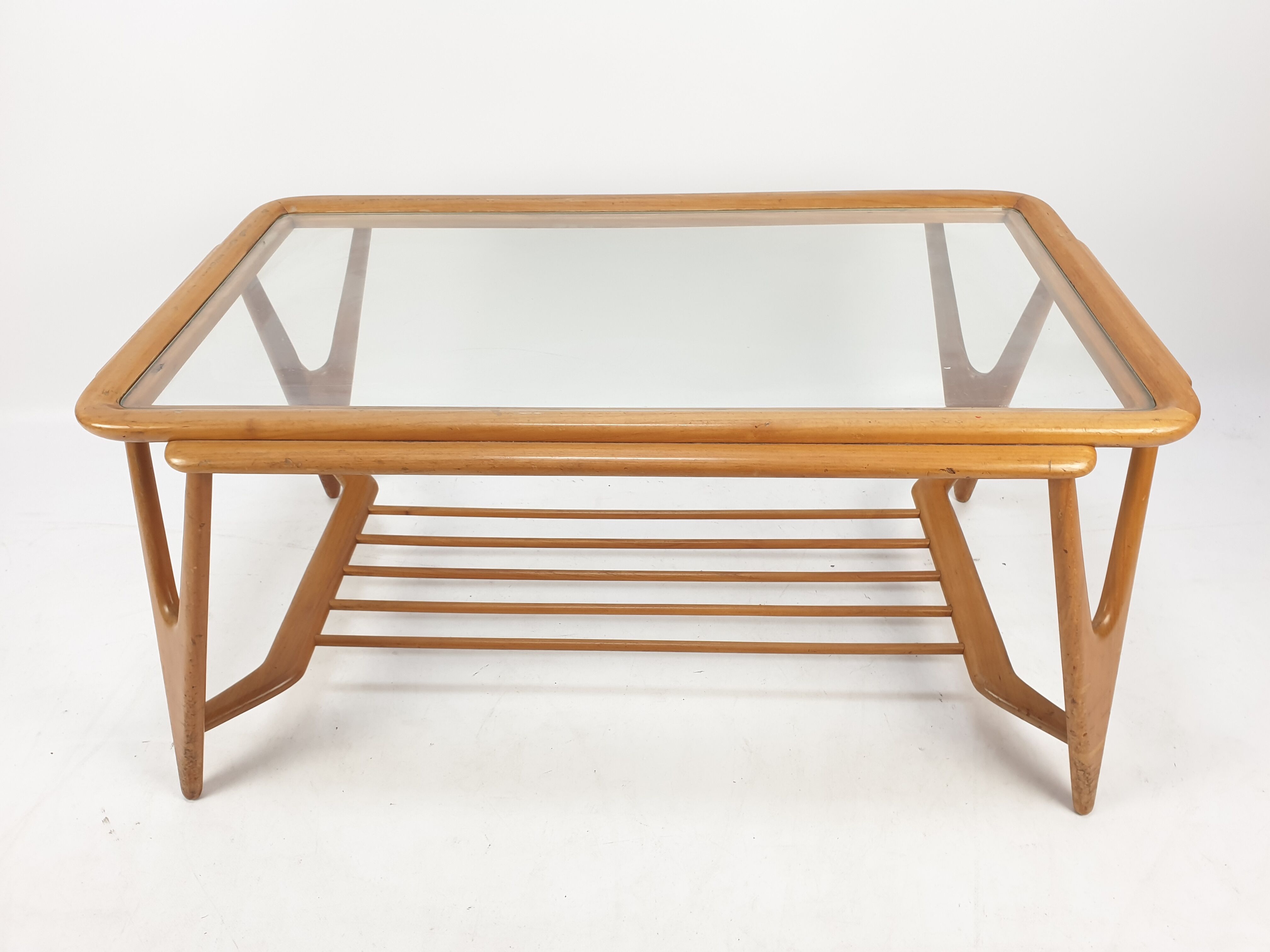 Italian walnut mid-century modern coffee table, 1950s