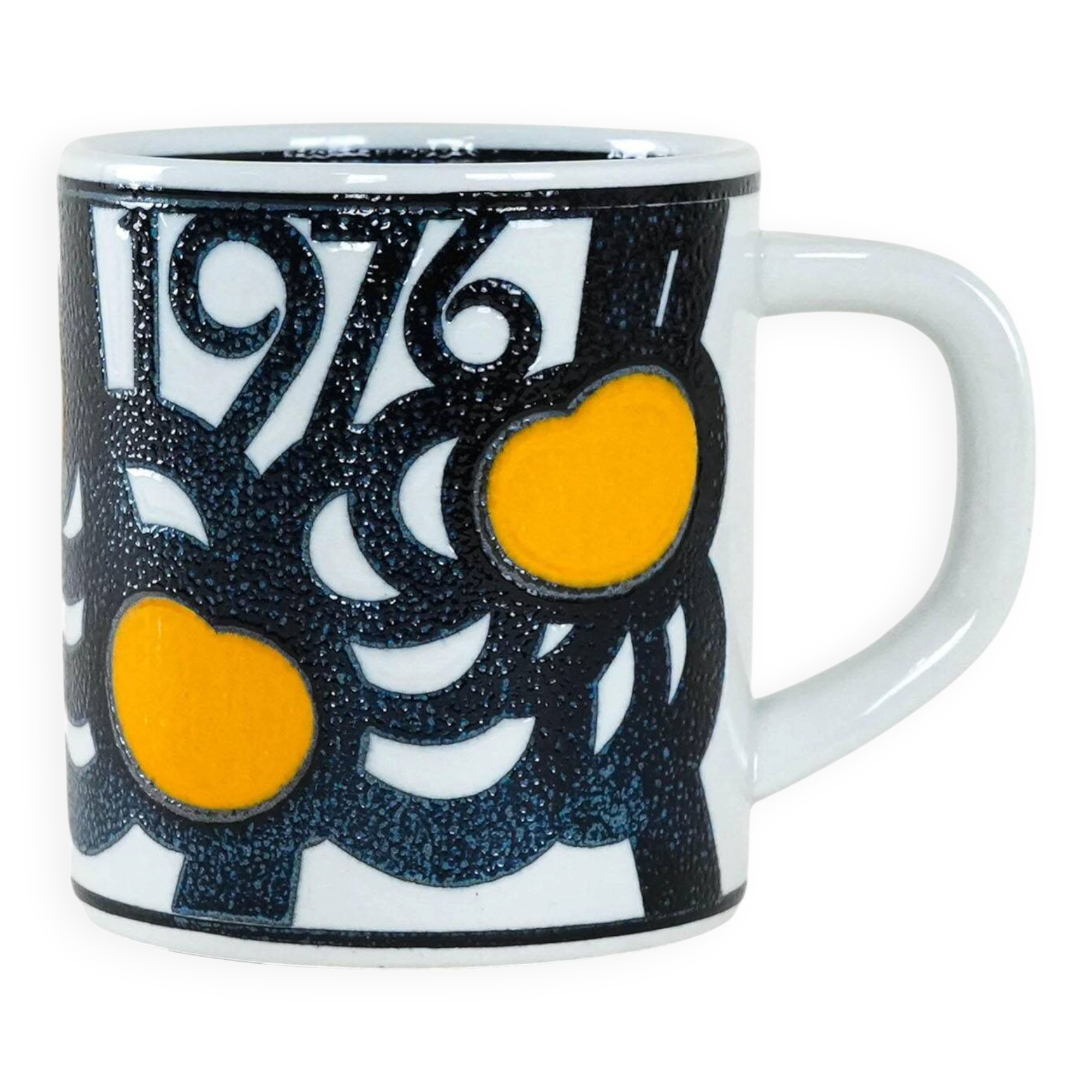 Porcelain mug, Danish design, 1976, manufacturer: Royal Copenhagen