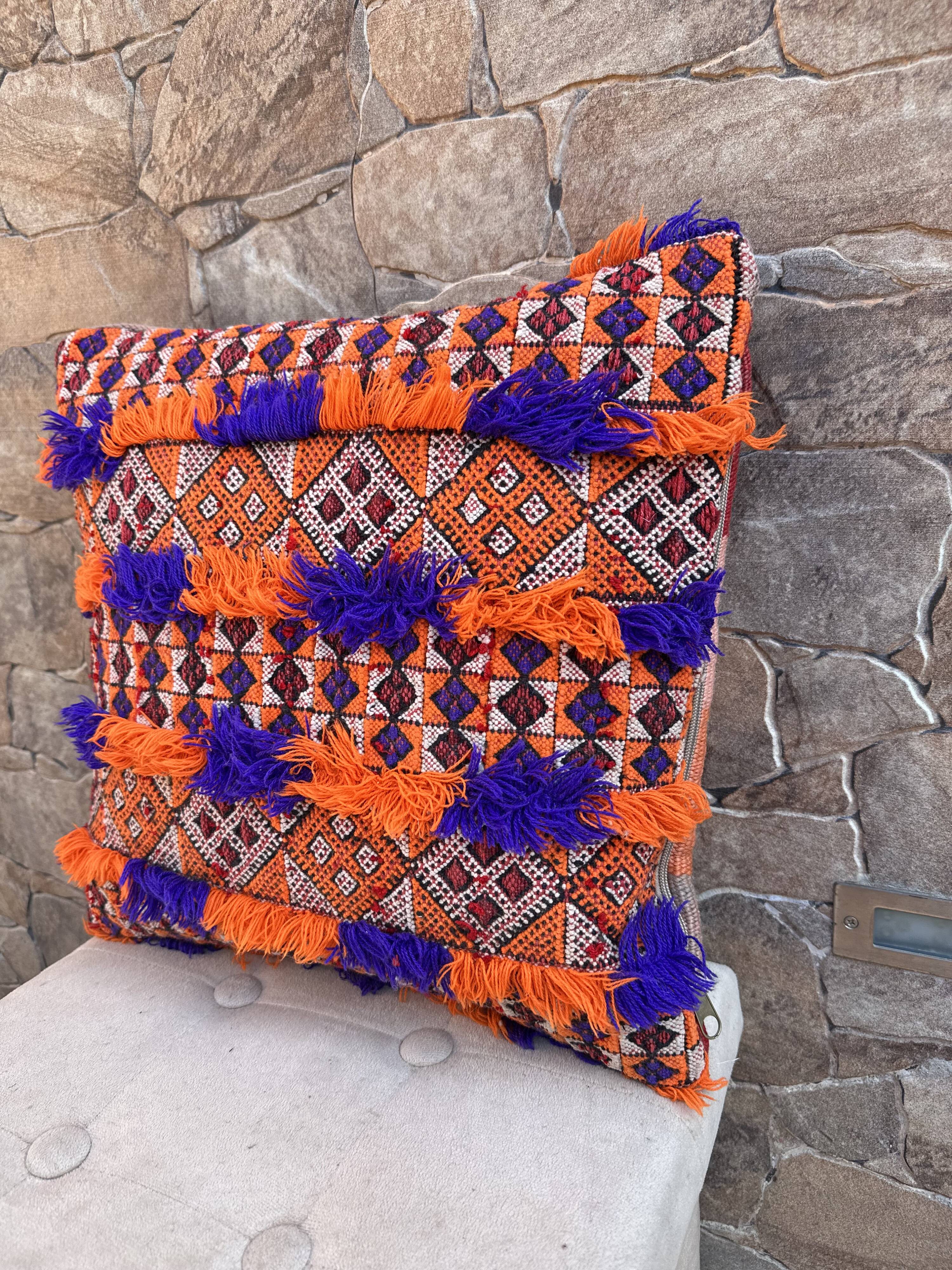 Vintage Moroccan Berber wool cushion cover