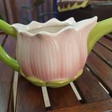 Small pitcher flower pink slip and green