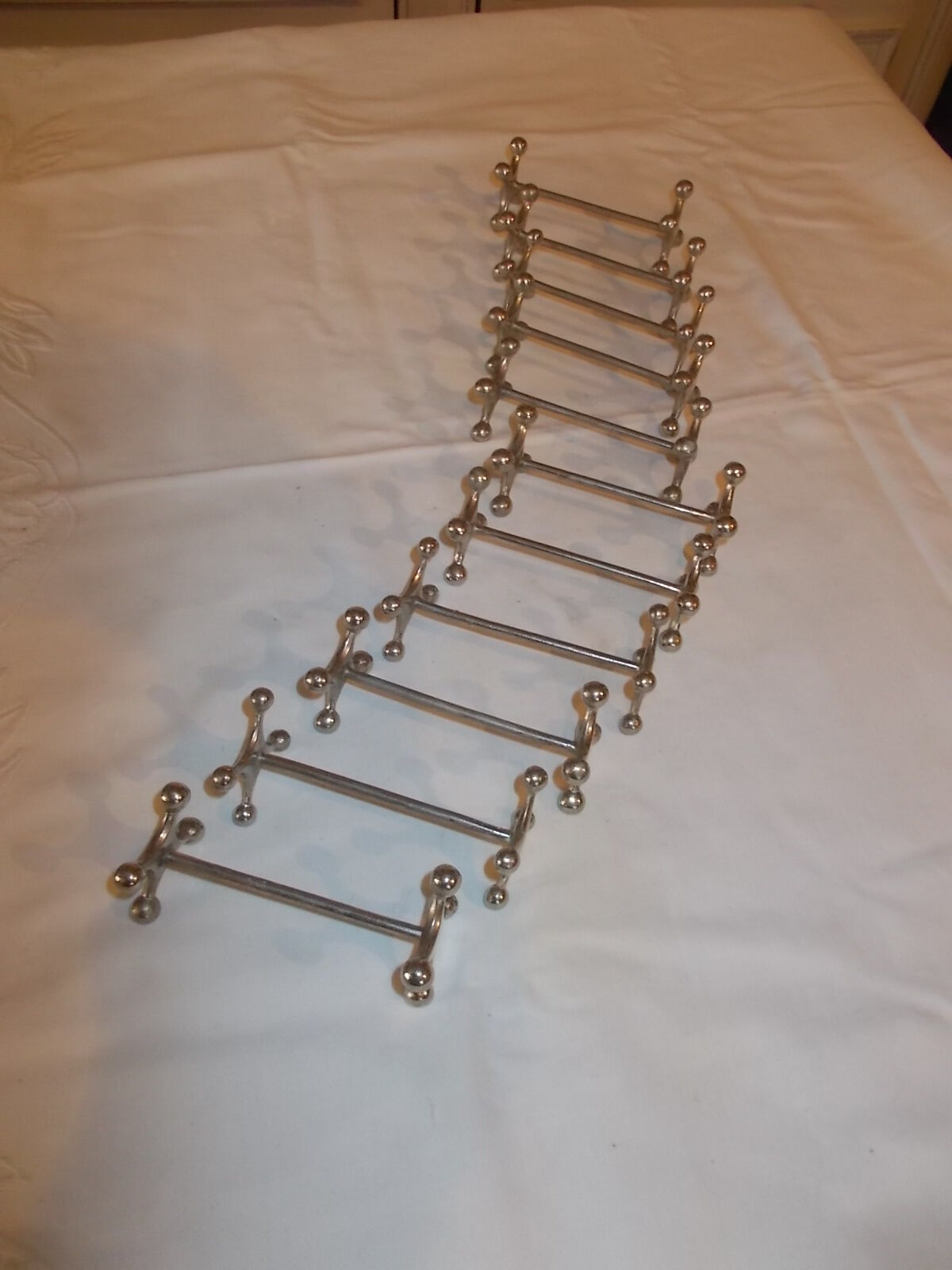 Set of 11 knife rests