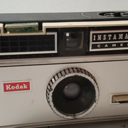Appareil photo ancien vintage kodak instamatic 104