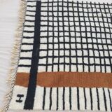 Unique Moroccan rug made of natural wool, 3x2 m.