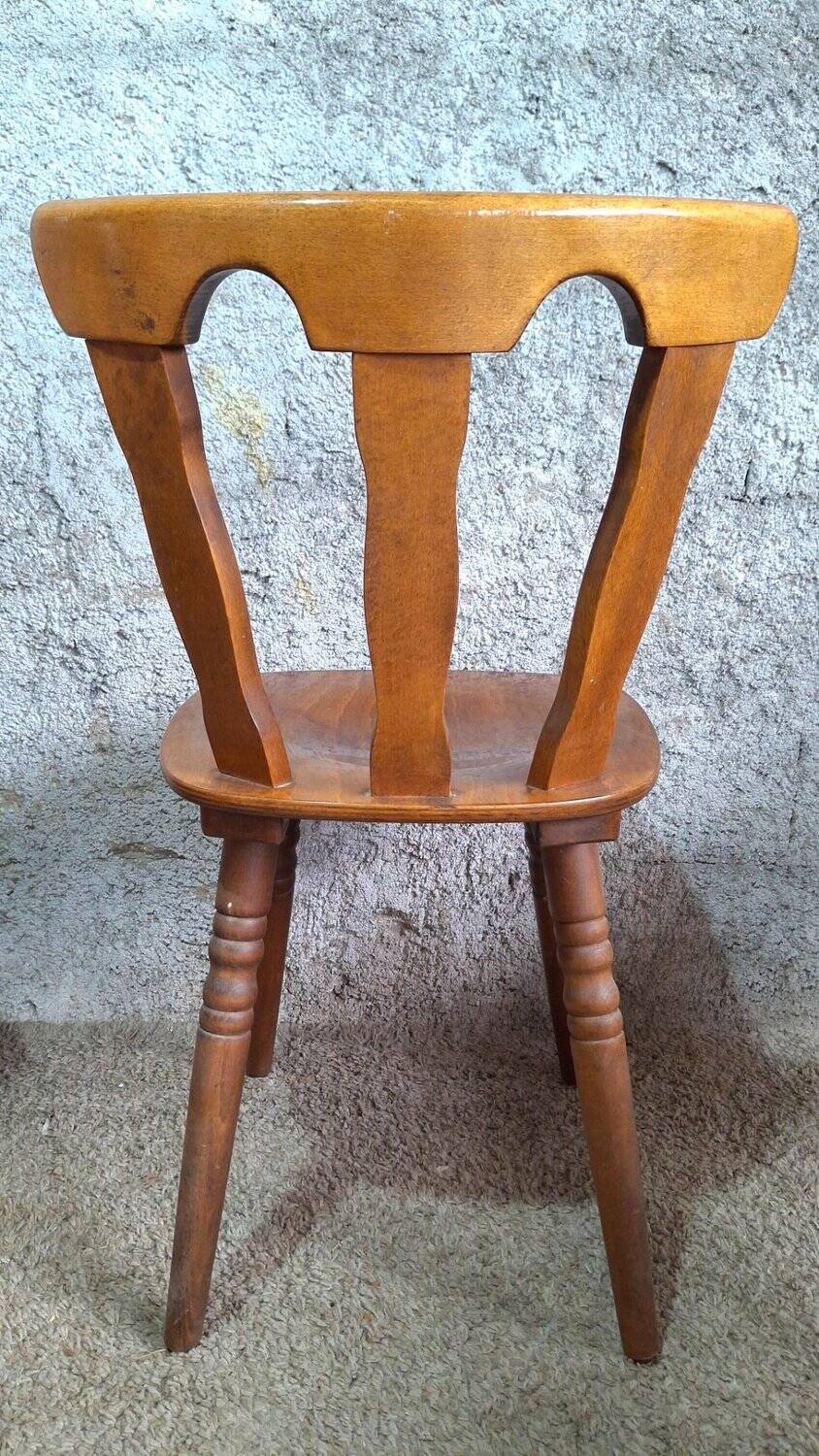 Set of 8 rustic bistro chairs in beech wood with honey patina, 1950s.