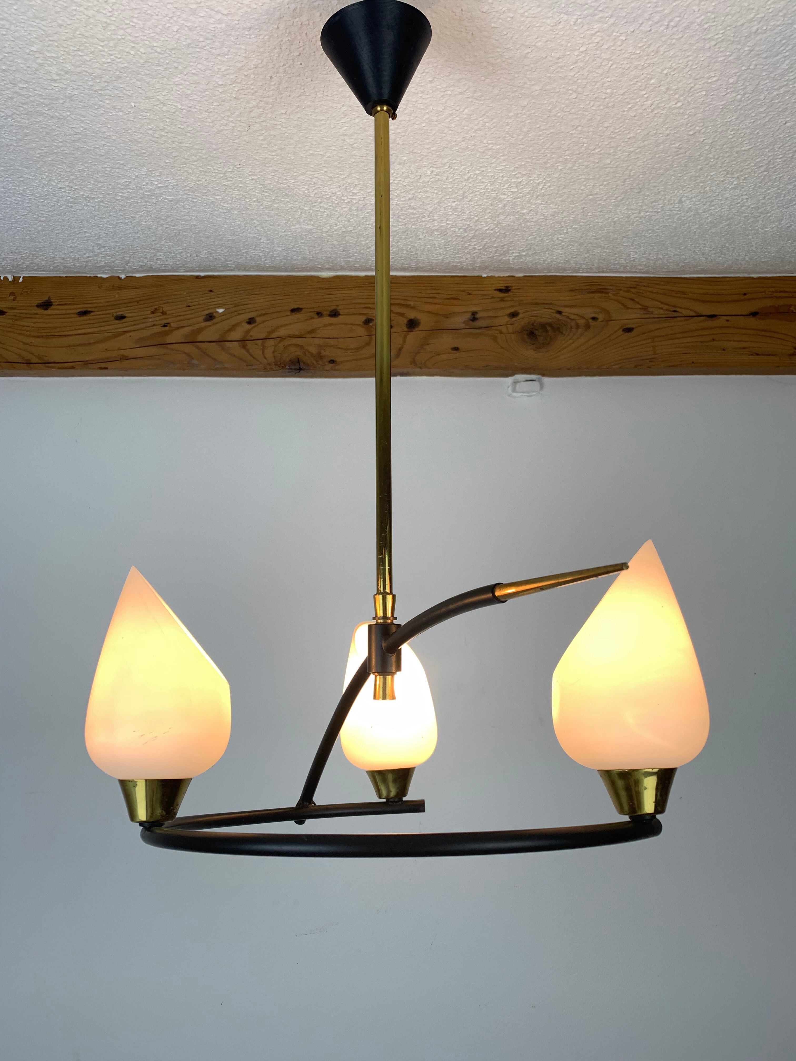 Arlus house chandelier 3 burners, opalines and brass, 50s