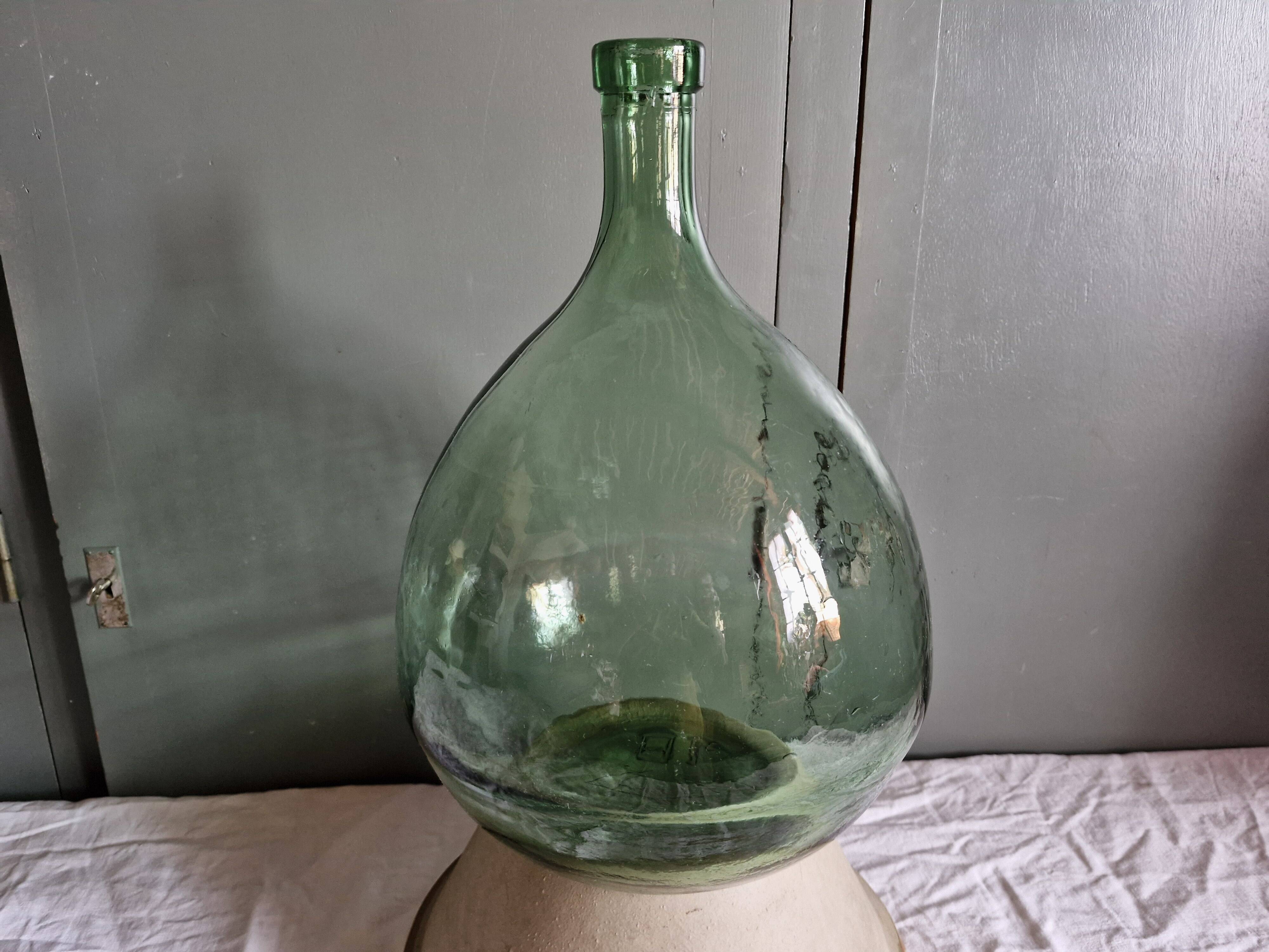 Old demijohn - 10 liters - height 31 cm