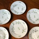 Set of 6 19th century barbeaux plates in Paris porcelain