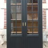 Armoire vitrine parisienne
