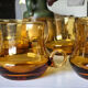 6 mugs in amber glass 1970s