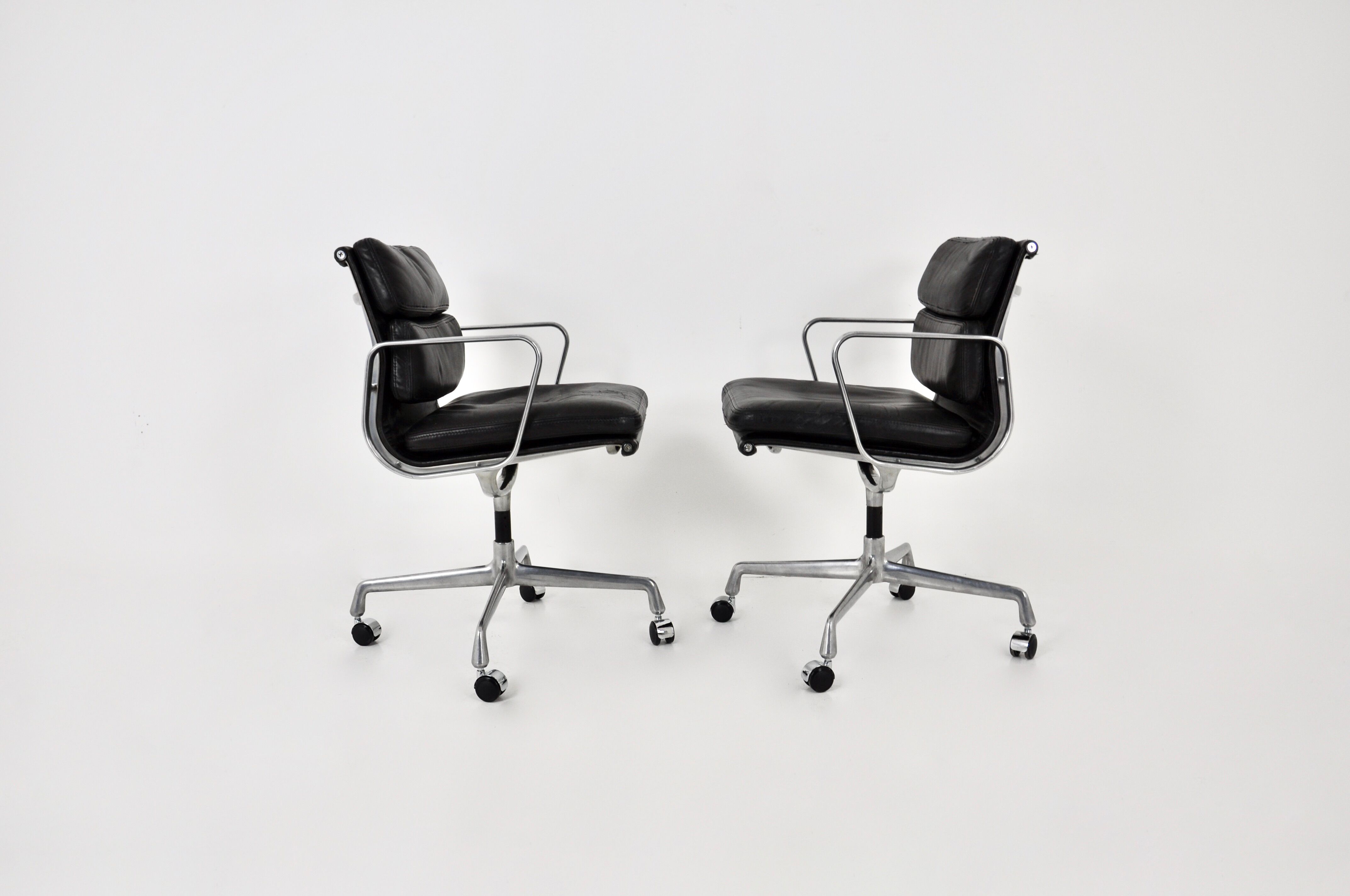 Black leather chairs with soft padding by Charles & Ray Eames for ICF, 1970s, set of 2