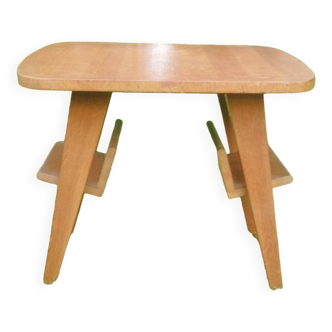 Scandinavian style magazine rack table