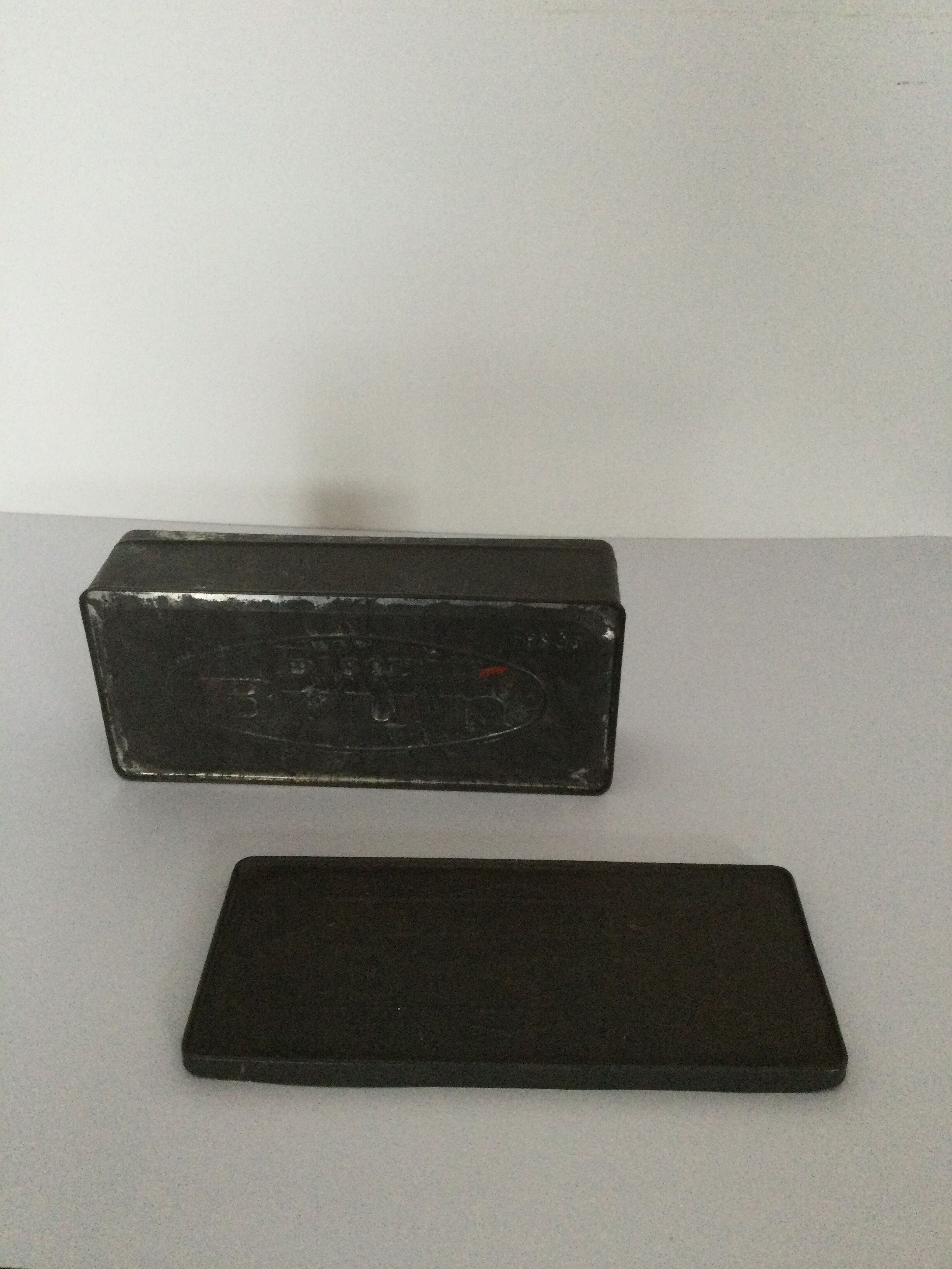 Iron box "Biscuits Brown"