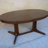 Oval dining table extendable by Baumann