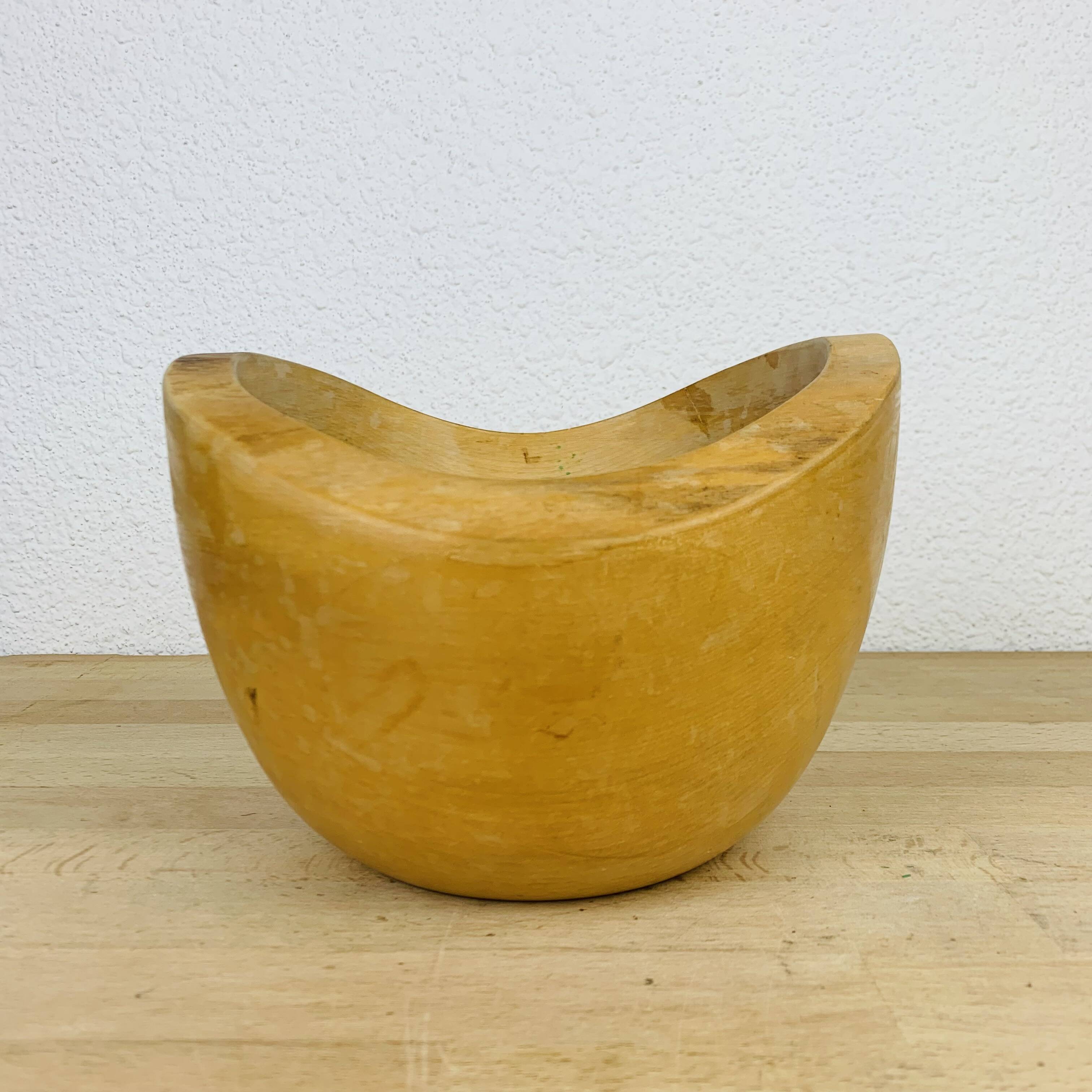 Vintage brutalist wooden cup, pocket tray