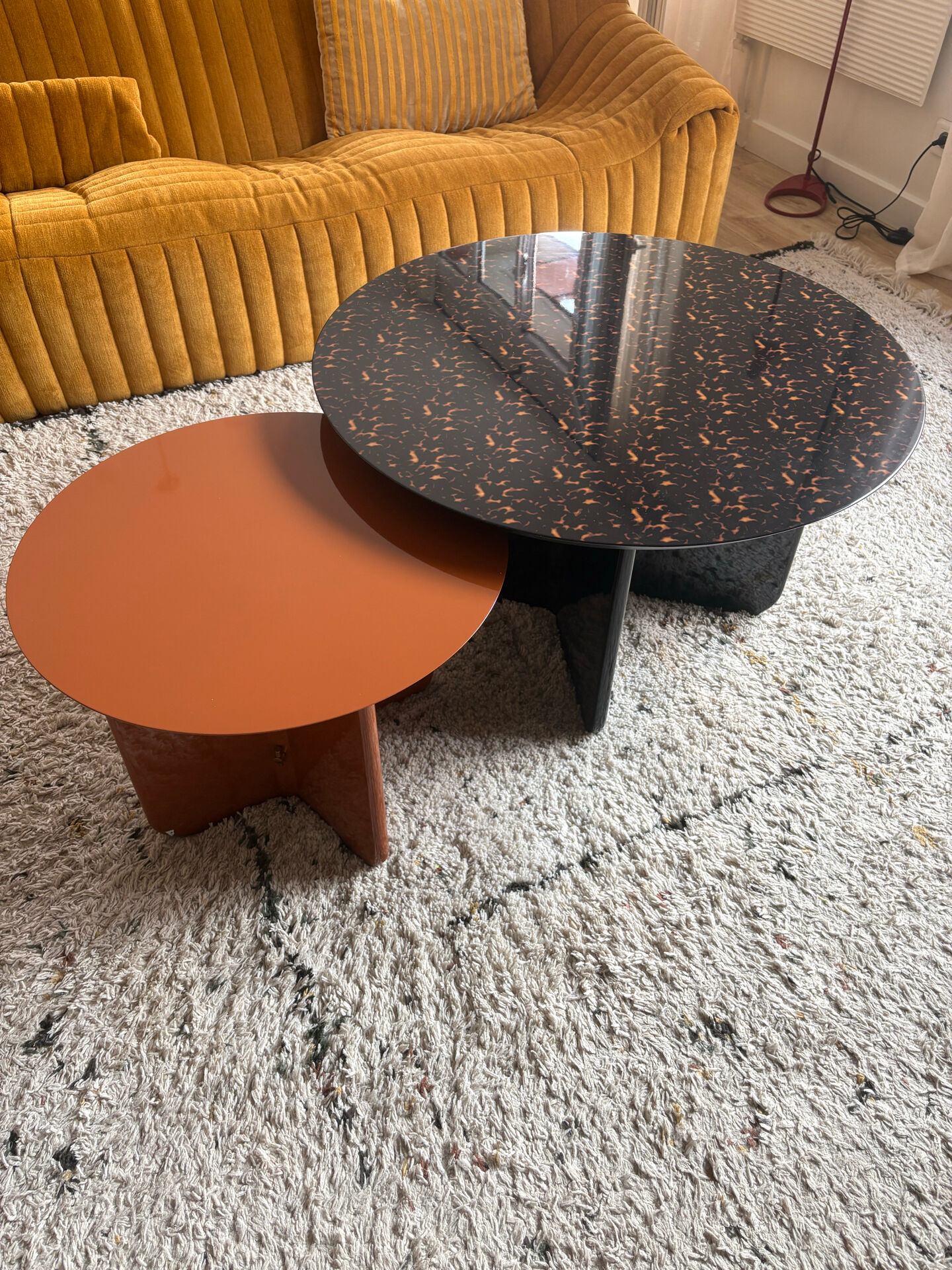 Low tables be Good RED EDITION