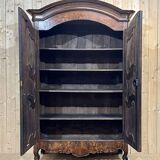 Bressane wardrobe of Louis XV period in walnut and walnut magnifying glass 18th