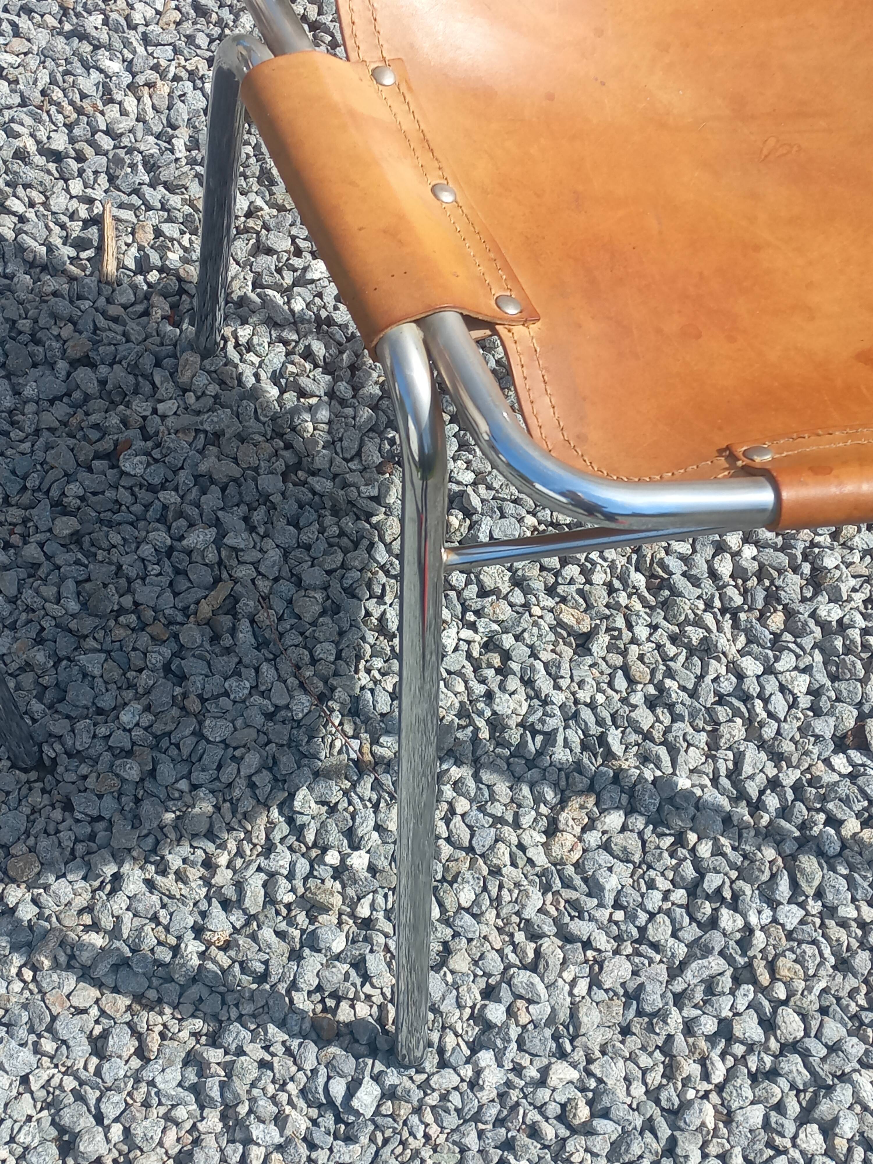 Paire de chaises design de Charlotte Perriand pour les Arcs