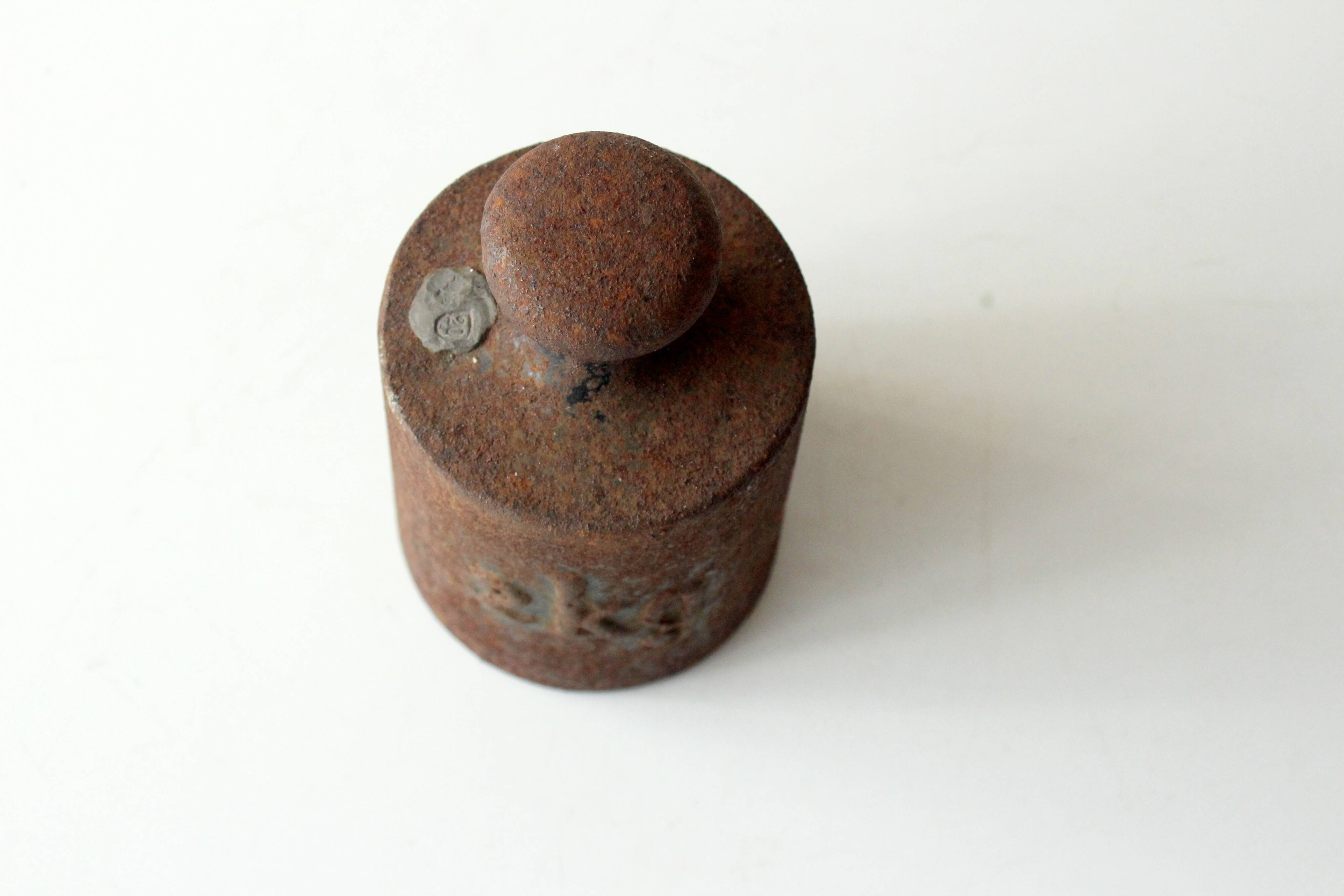 Antique iron weight 2 kg