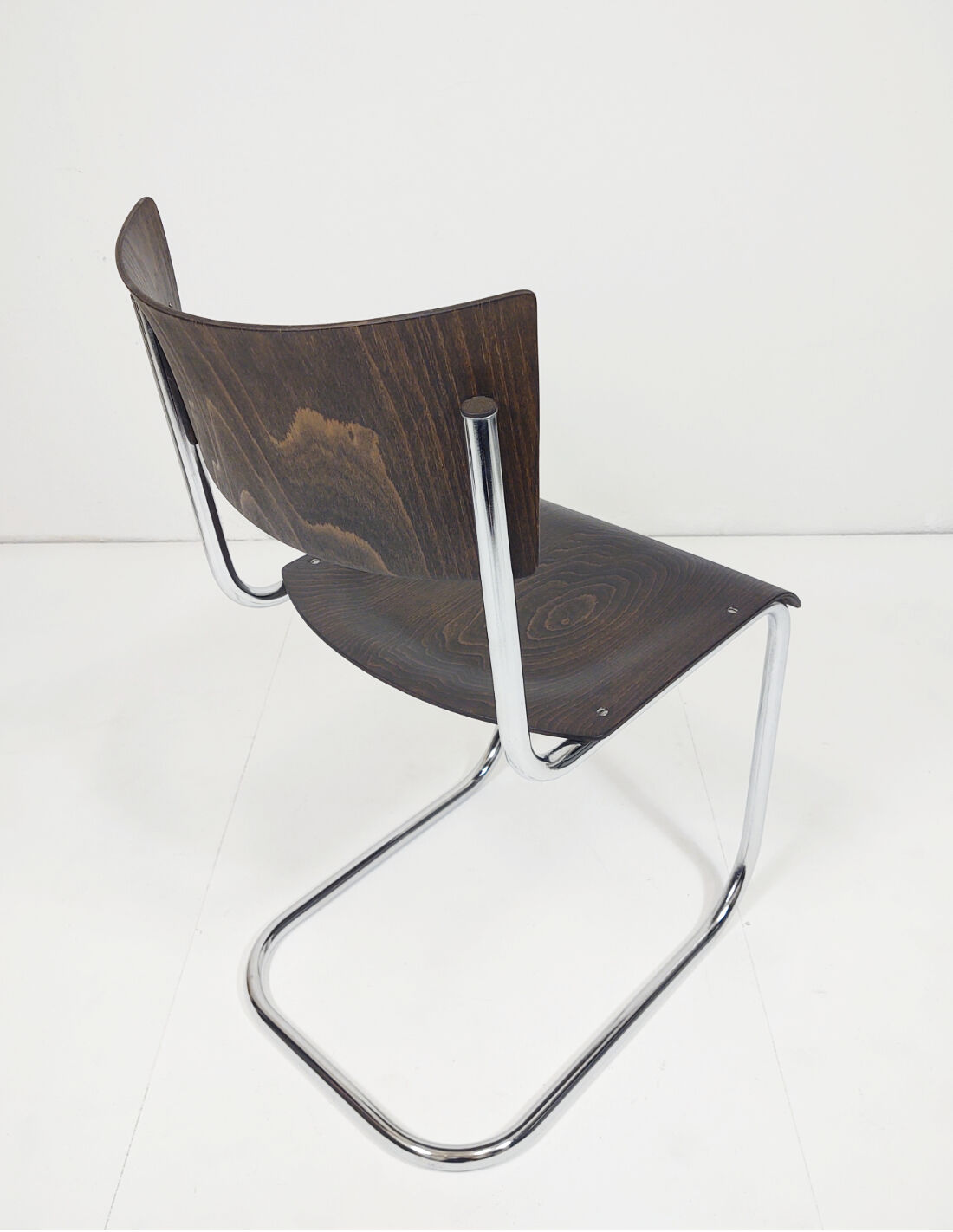 Tubular steel cantilever chair by Mart Stam
