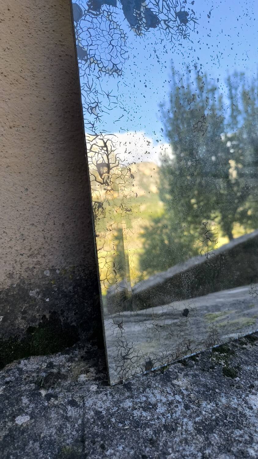 Beveled mirror 124 x 70