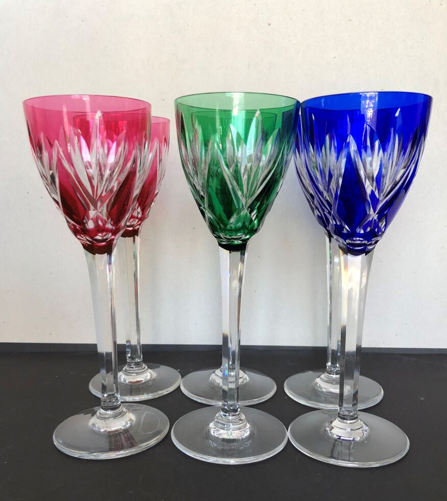 6 Verres Saint Louis en cristal taillé de couleur | Selency