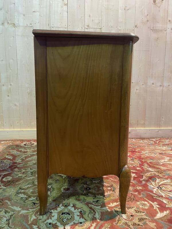 Louis XV-Transition style chest of drawers in cherry wood