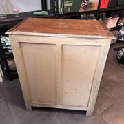 Vieux meuble frigo / glacière