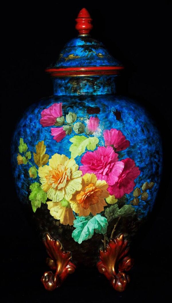 Gabriel Lemonnier, vase couvert en faïence émaillée, XIXe siècle