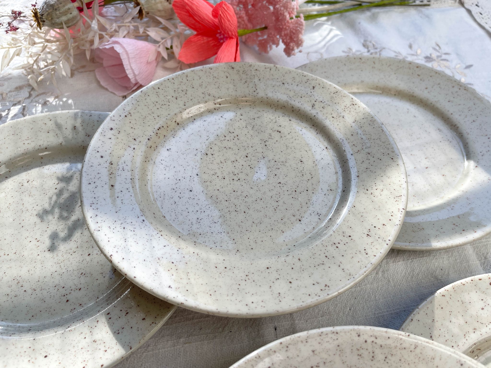 Set of 6 speckled grey stoneware plates 1970