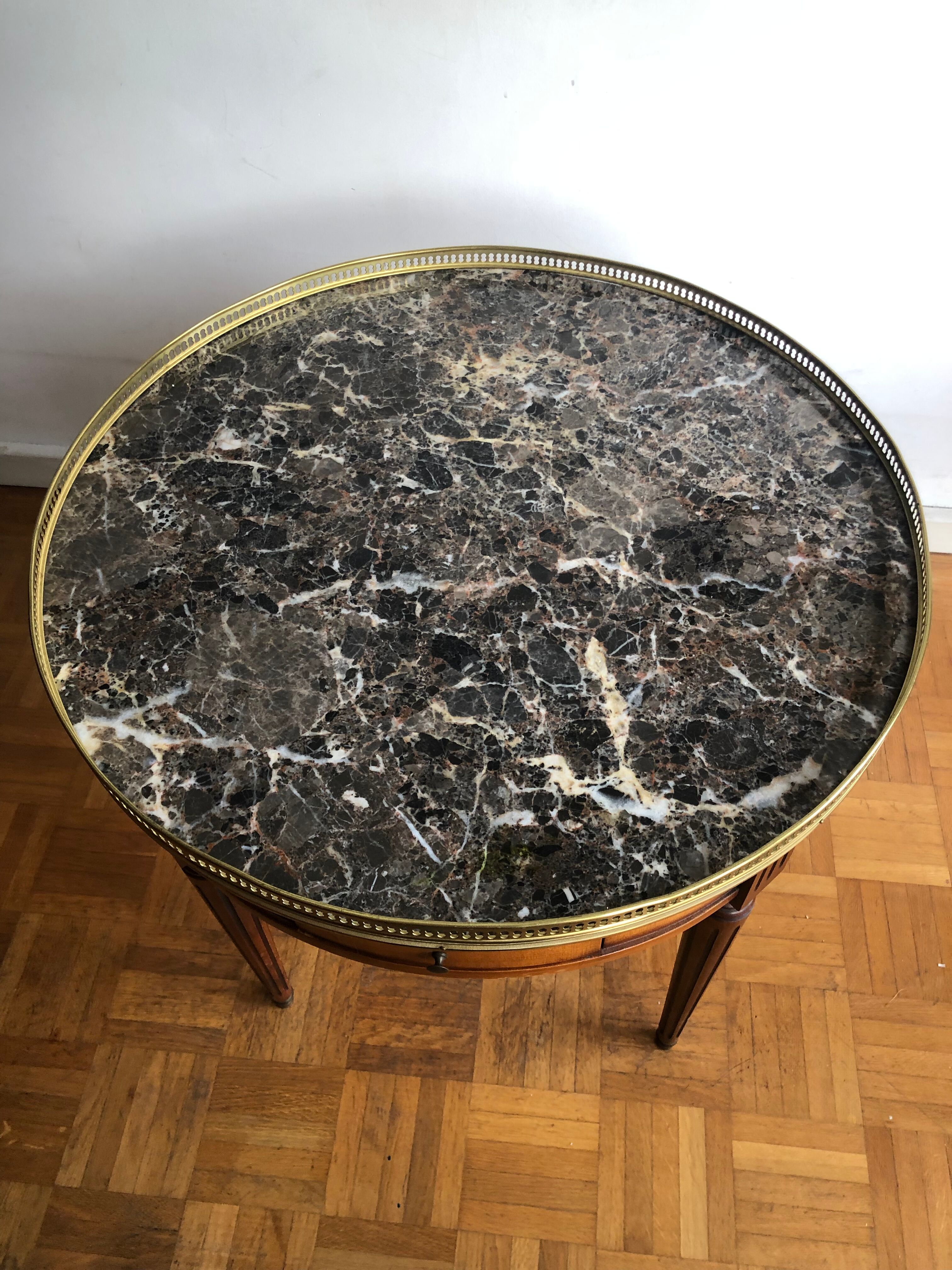 Bouillotte table with grey marble