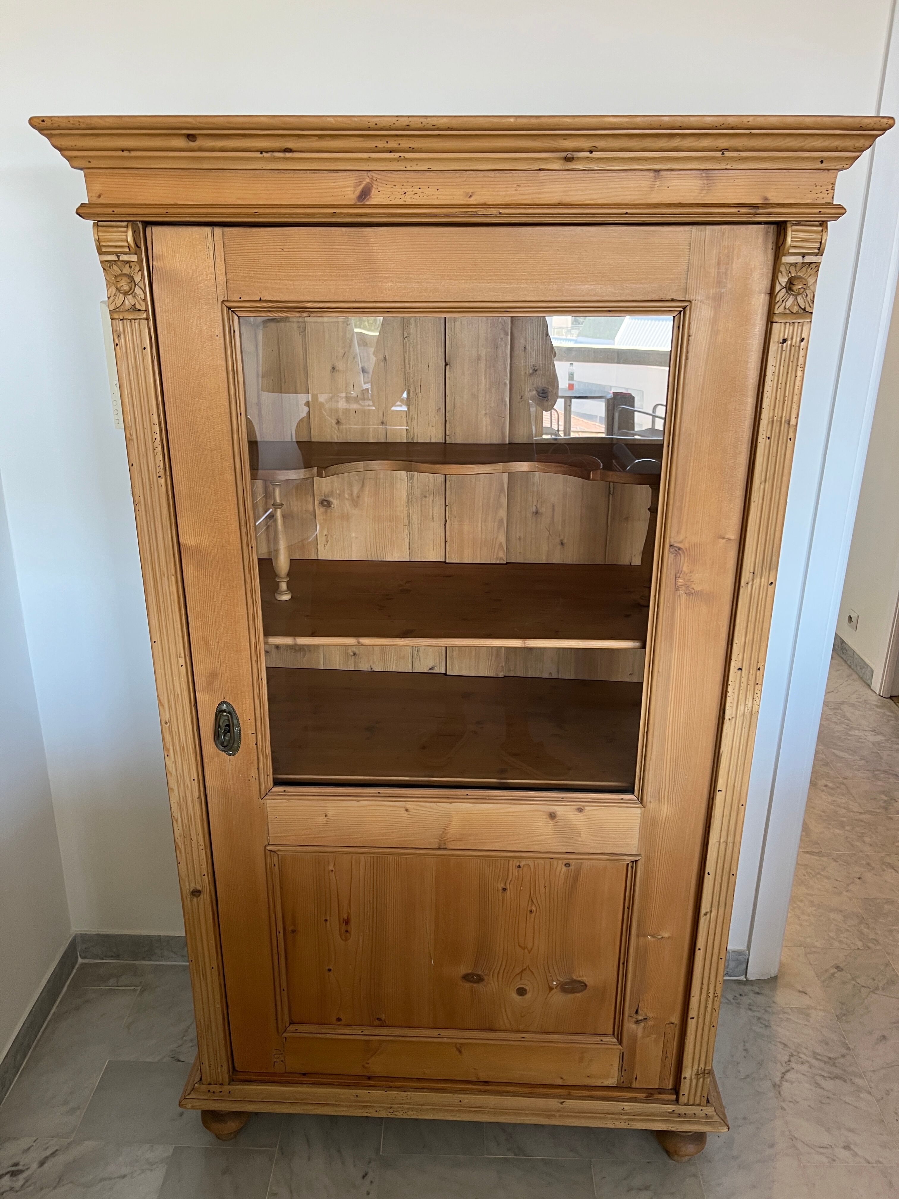Biedermeier display case in soft wood