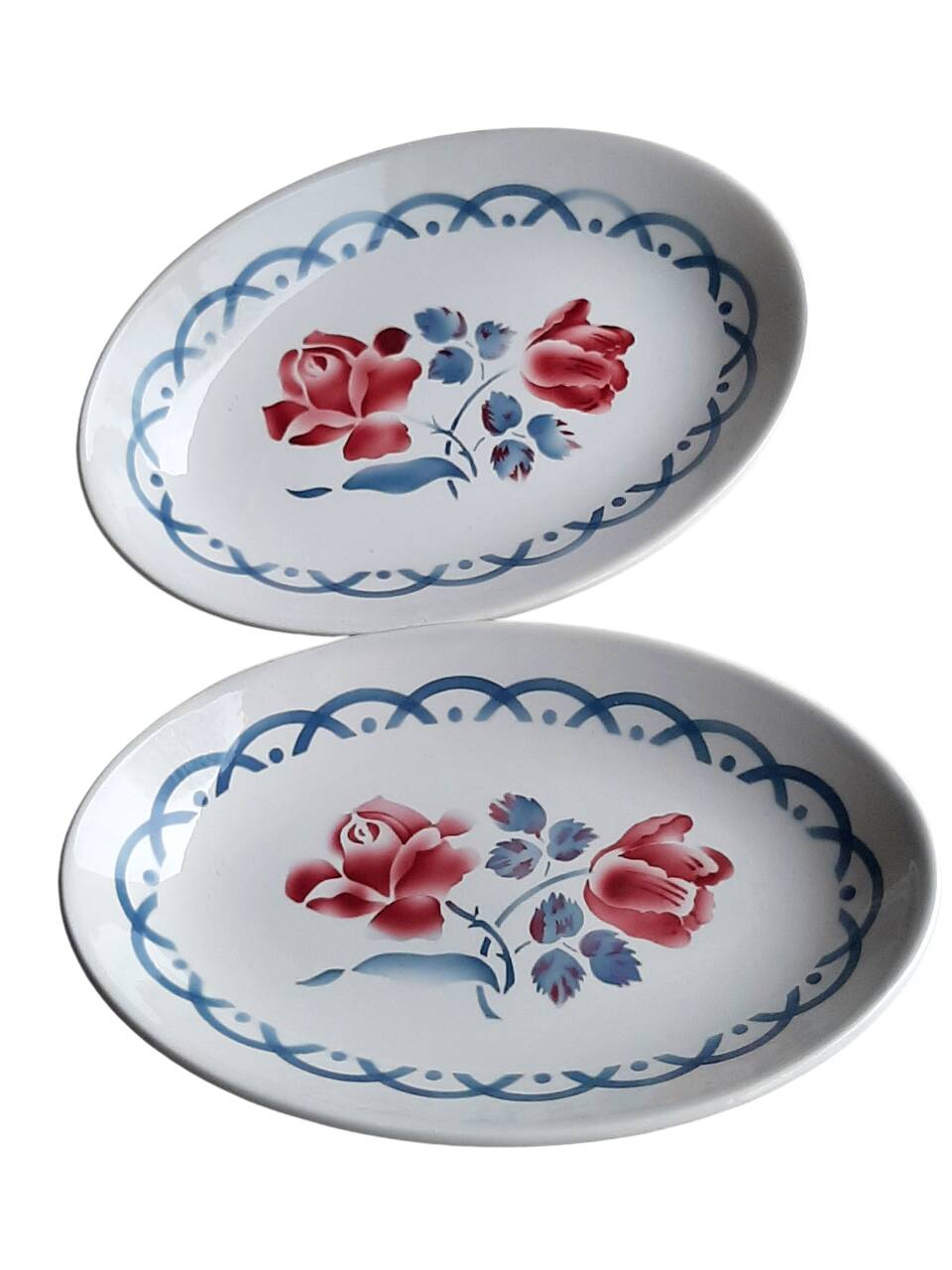 Earthenware dishes from Digoin Sarreguemines Cannes model