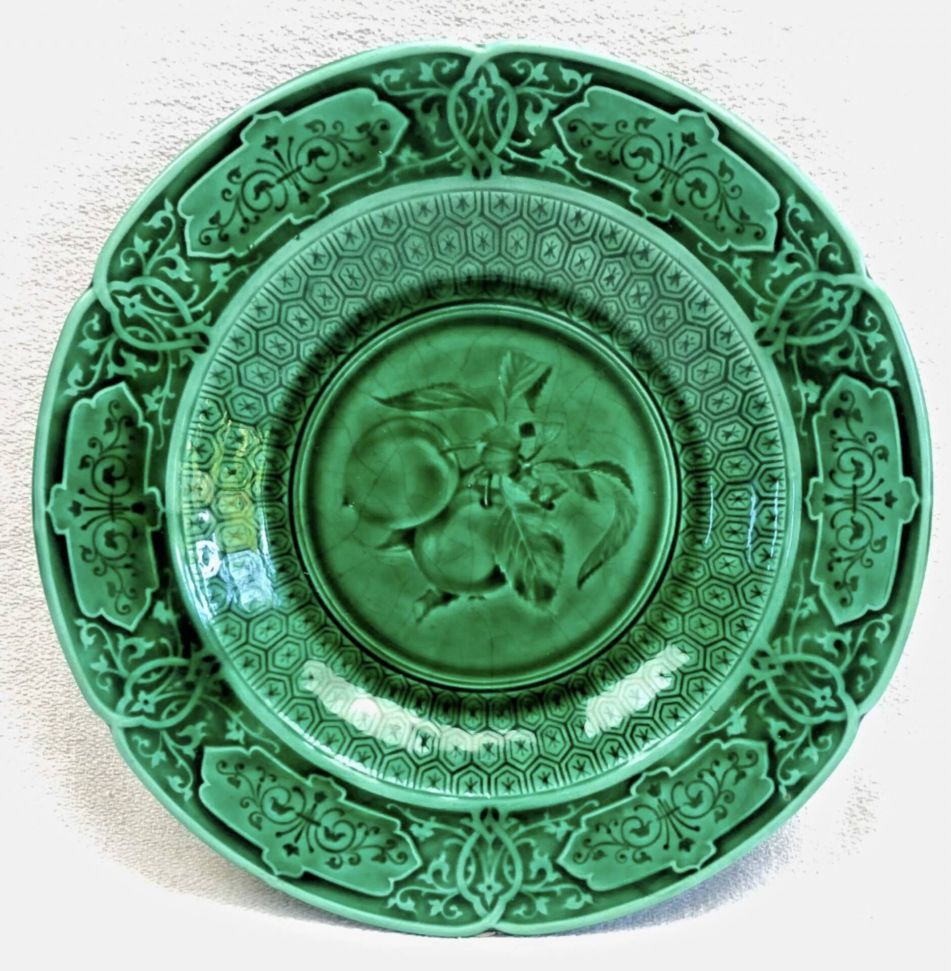 Footed compote with shaded enamels Sarreguemines majolica