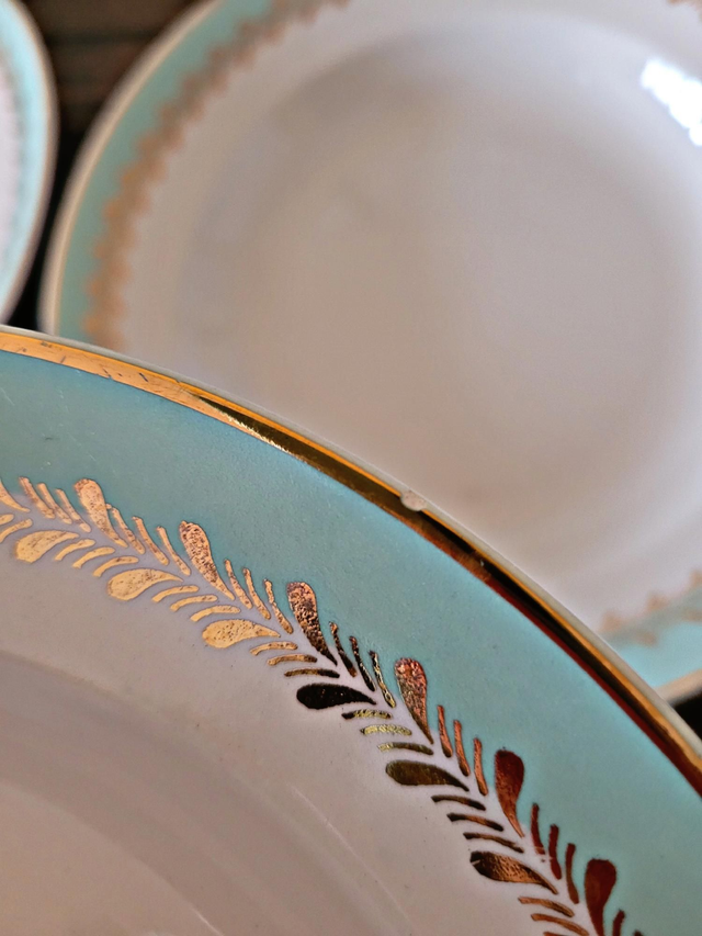 Lunéville Pierrefonds deep plates, gilding and golden foliage