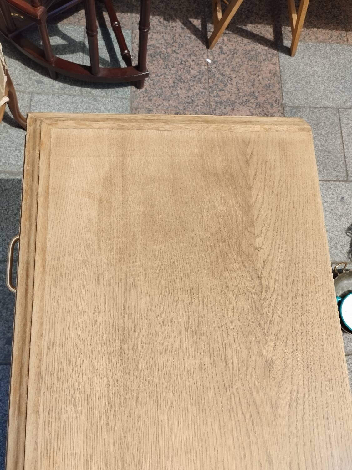 Commode vintage pieds compas