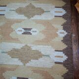Tapis kilim scandinave vintage jaune