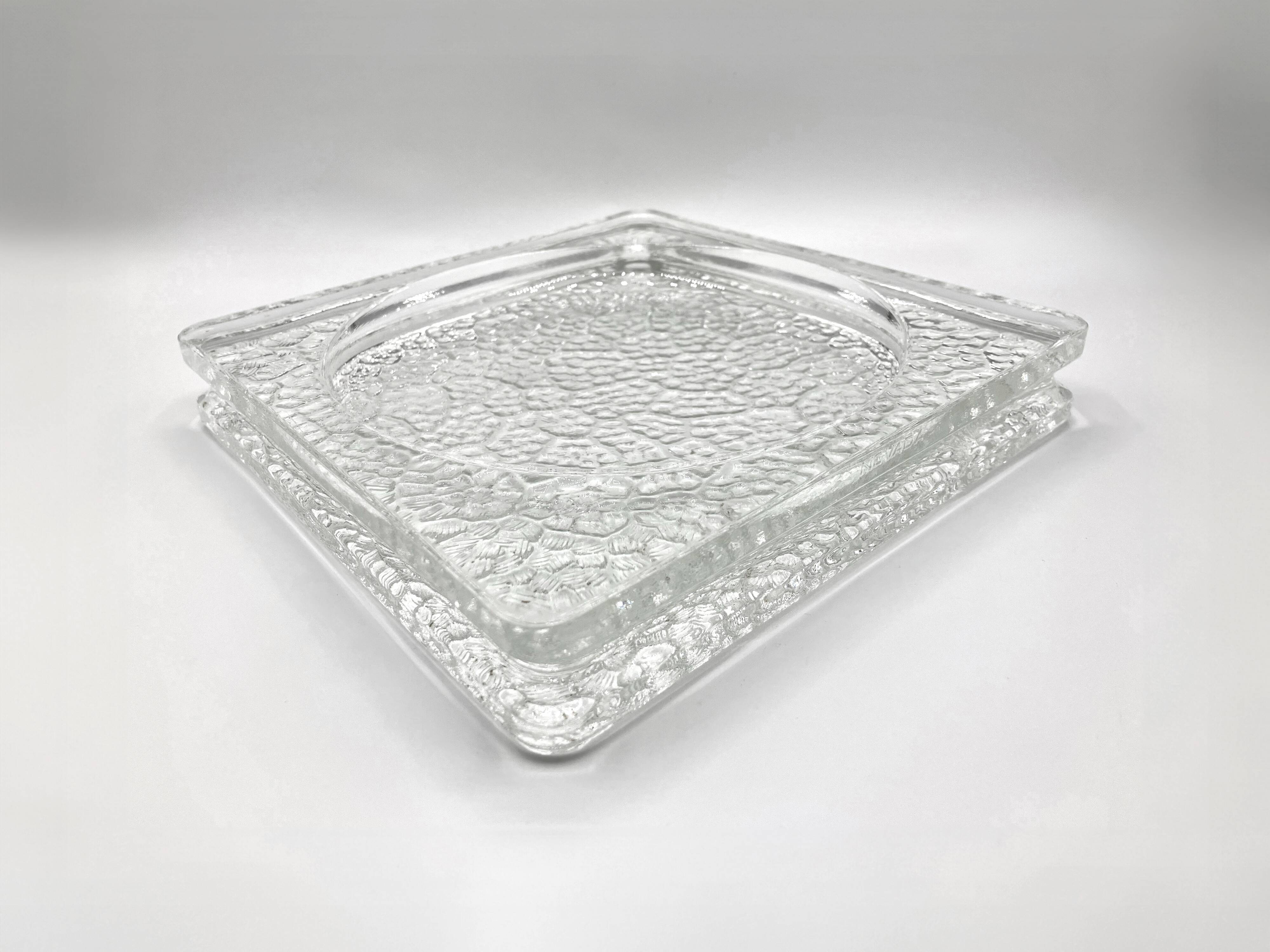 Brick/paving stone/tray • NEVADA • 1950 • molded glass