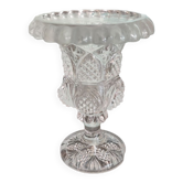 Vase sur pied cristal taillé