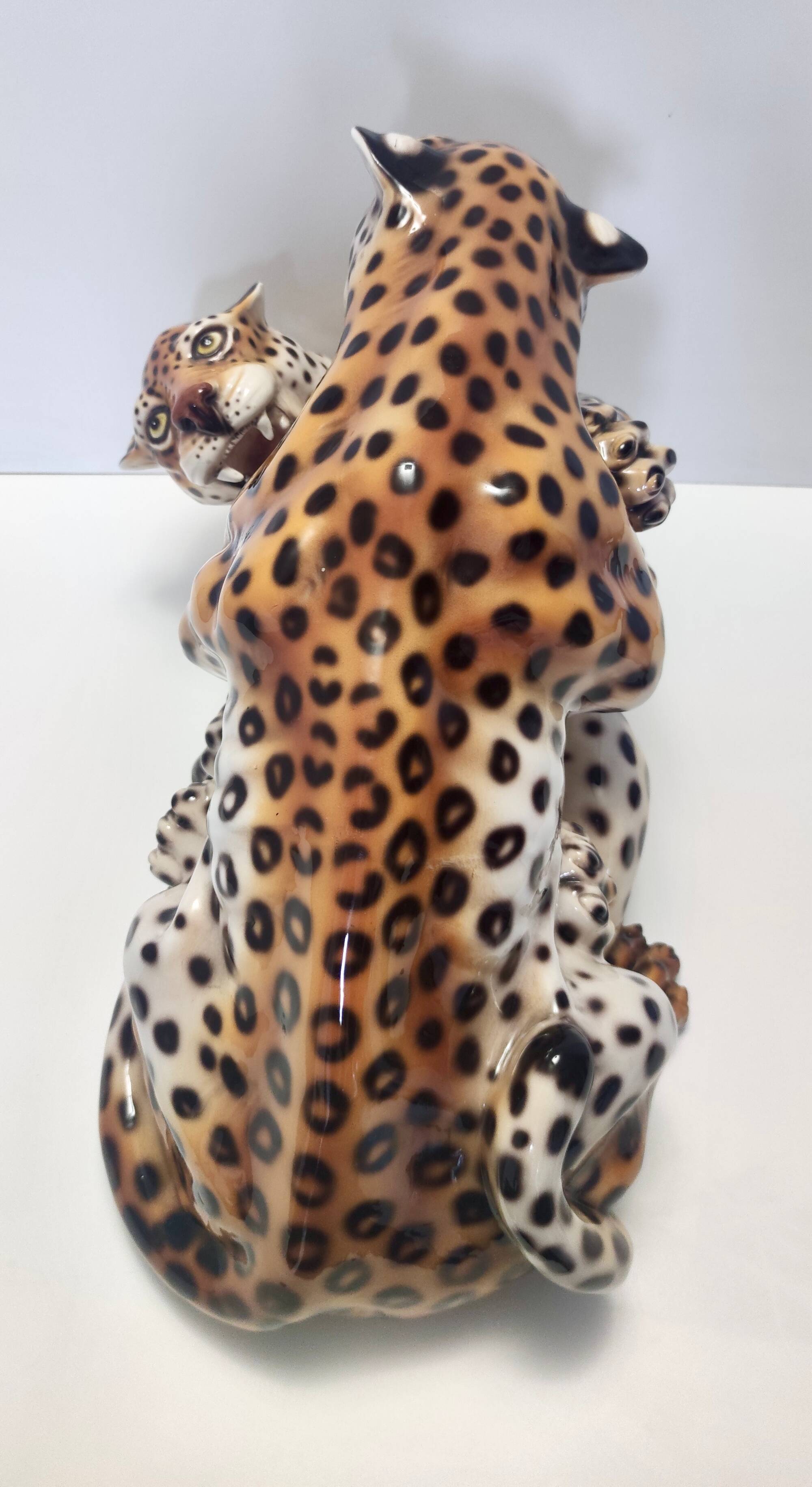 Hand Painted Ceramic Pair of Fighting Jaguars by Giovanni Ronzan, Italy